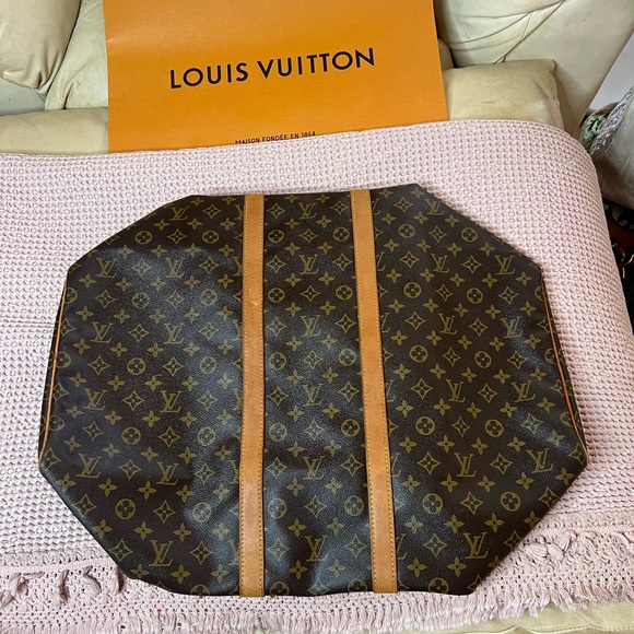 Louis Vuitton Keepall 55 Duffel Travel Bag - Picture 14 of 15